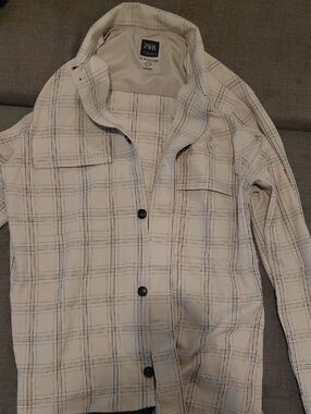 ZARA Cream Plaid Button-Front Shacket with Black Grid